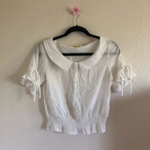 White blouse with cute sleeves